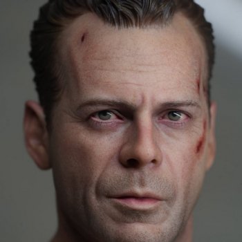 Cкульпт Джона МакКлейна (Крепкий Орешек)