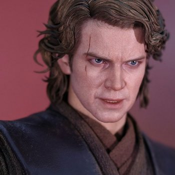 Фигурка Энакина Скайуокера - Hot Toys