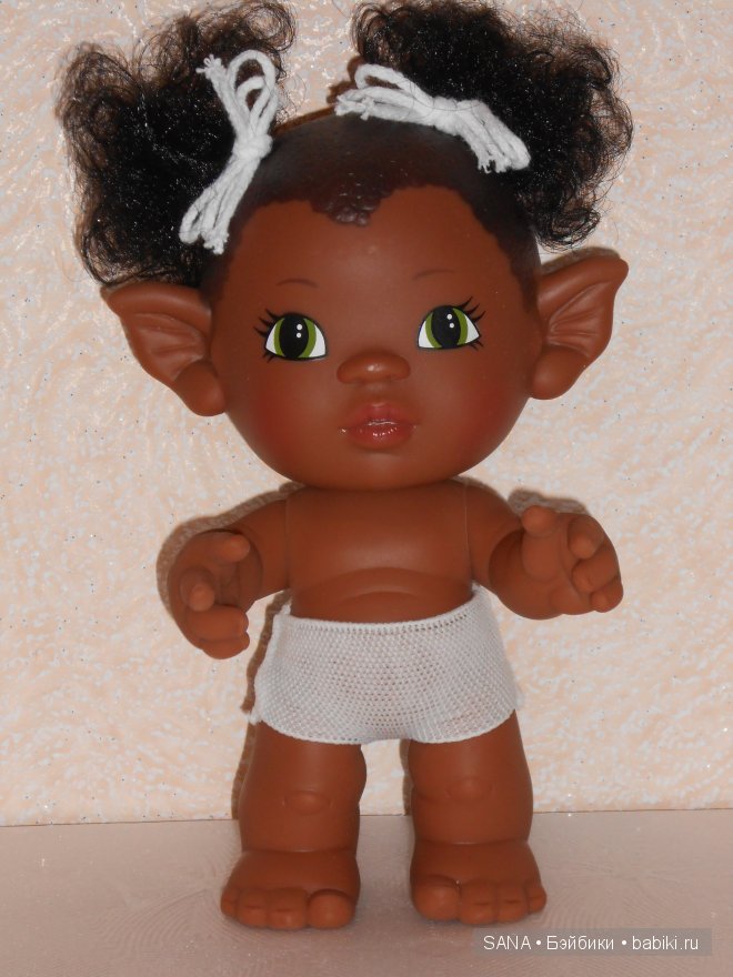 Белый Эльф Paola Reina | Бэйбики Белый Эльф Paola Reina — Куклы Paola Reina (Паола Рейна): новинки (фото 3)