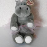 Маленькая бегемотка Шарлотта