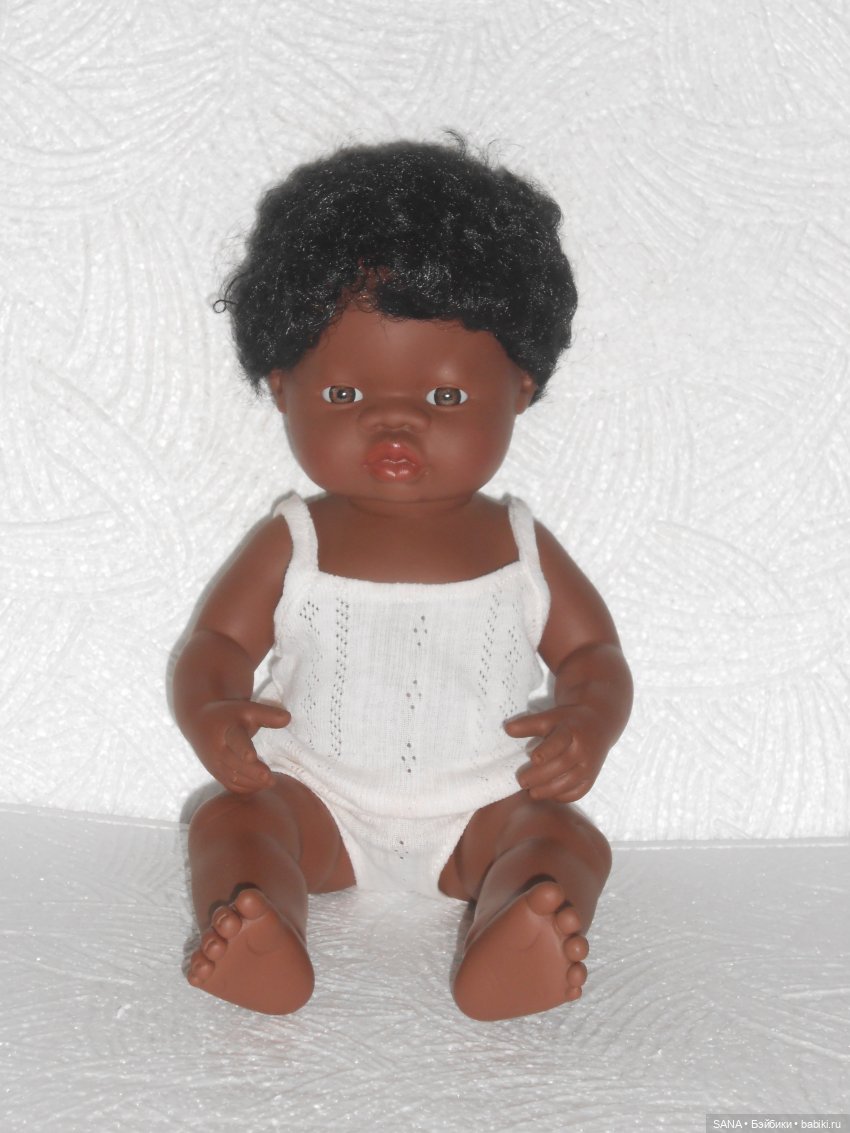 Темнокожие малыши от Miniland (фото 2)