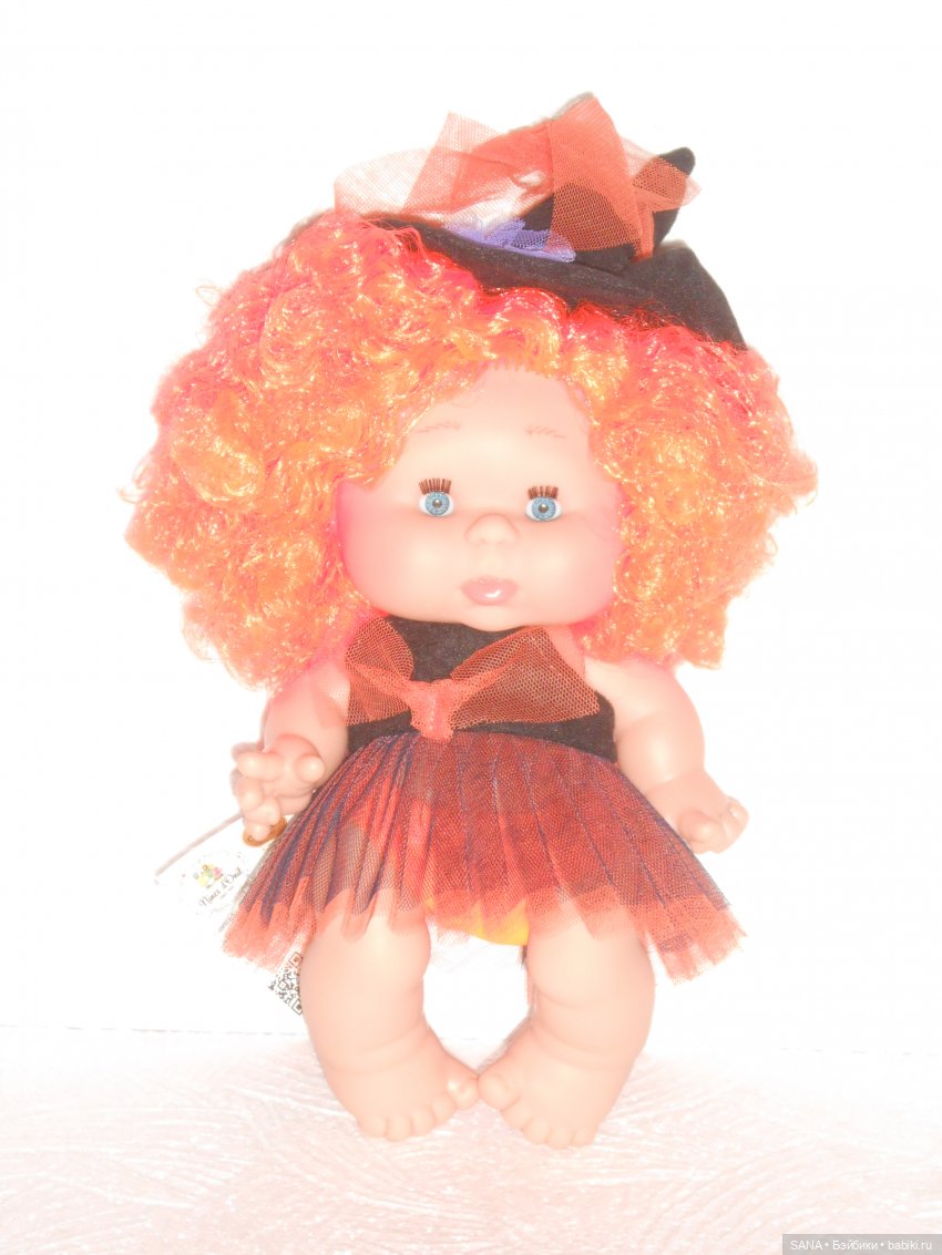 Ведьмочка-огонёк Злата — Куклы Nines d'Onil (Нинес): Миа (Mia) (фото 8)