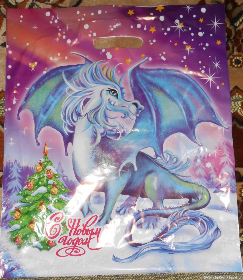 Подарок подруге на Новый год