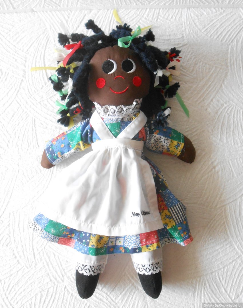 Винтажная сувенирная кукла