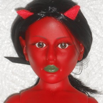 Pomba Gira от Lamagik