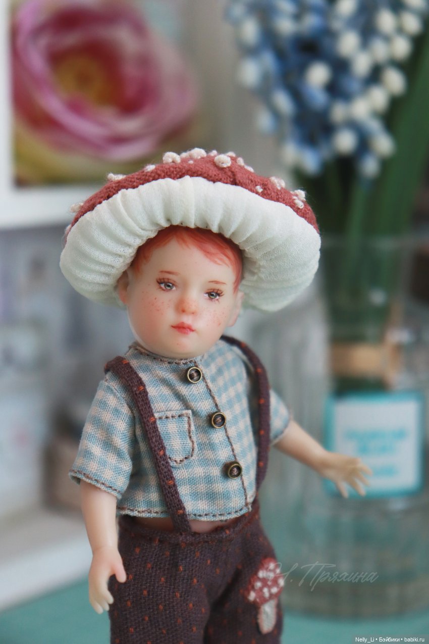 Малыш "мухоморчик" или новая история маленькой куклы