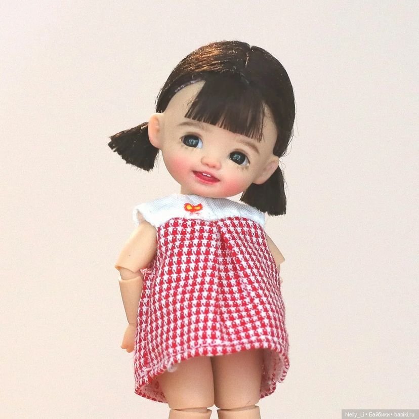 Маленькие "фасолинки" от Dаnhuangaprildolls. Приехала моя крошка на ладошке