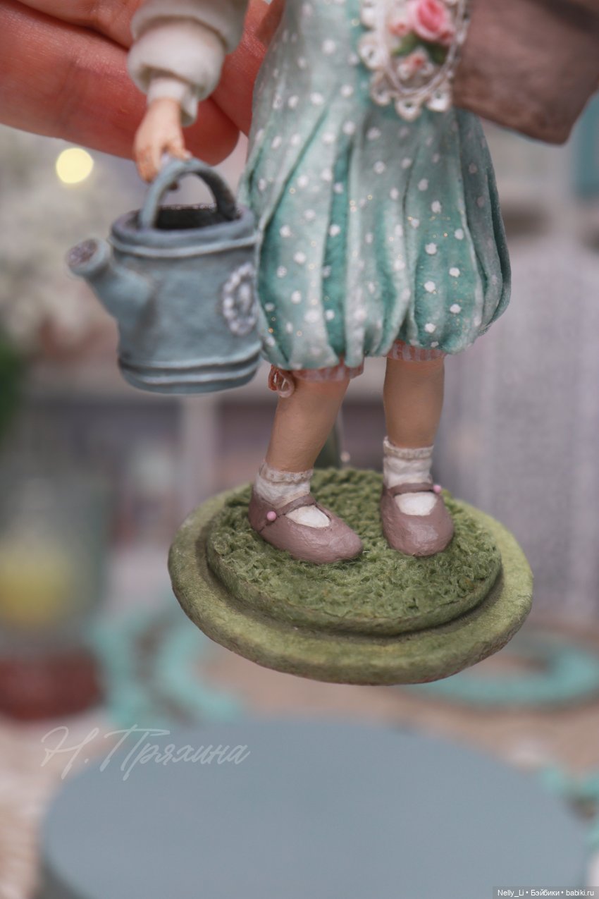 Маленькая помощница. Интерьерная ватная игрушка (фото 7)