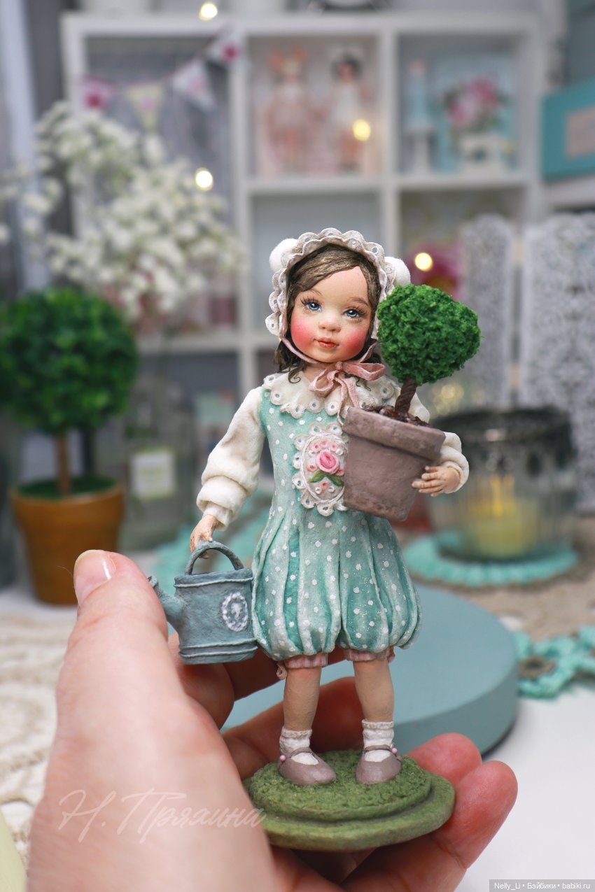 Маленькая помощница. Интерьерная ватная игрушка (фото 4)