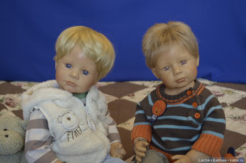 Очень ждём мальчика, такого голубоглазого, с чёлочкой, ушки торчат. Володькой кличут