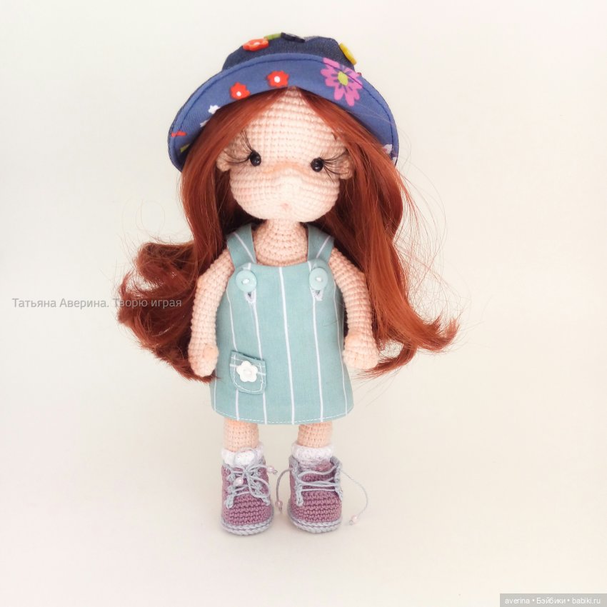 милашка в шляпе