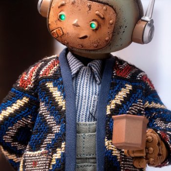 Whycat & GEARHEAD TOYS - фигурка Barista Minski из серии Clumsy Bot