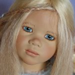 И, облачившись лунным светом, Нандини на берег идет