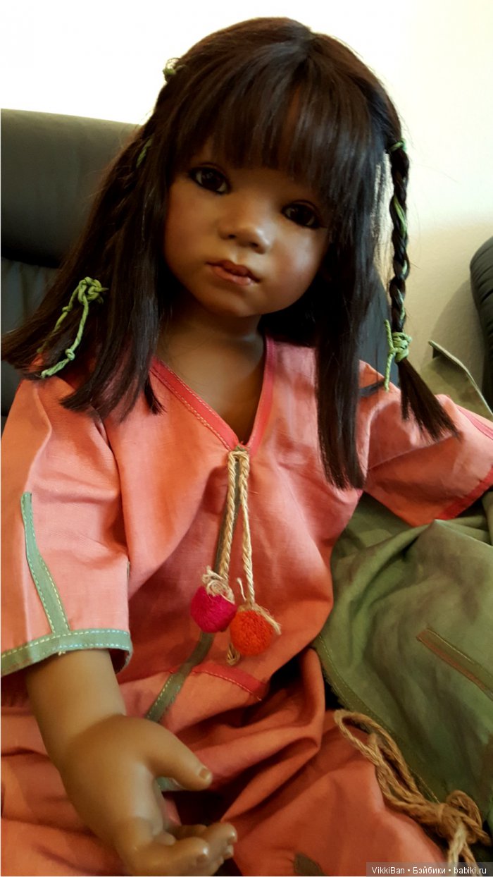 Жительница Эквадора "Pinchinhu", из коллекции "Дети Южной Америки" от Annette Himstedt 2005