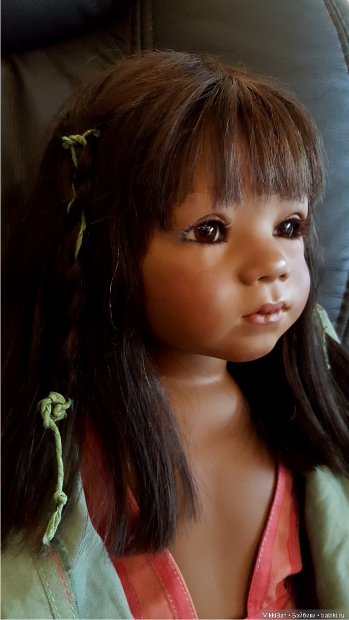 Жительница Эквадора "Pinchinhu", из коллекции "Дети Южной Америки" от Annette Himstedt 2005