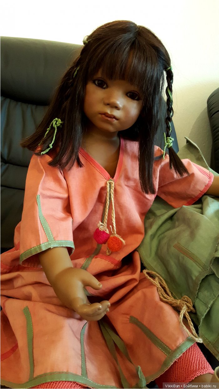 Жительница Эквадора "Pinchinhu", из коллекции "Дети Южной Америки" от Annette Himstedt 2005