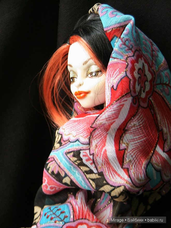 Поиграем в монстриков, или мой первый опыт росписи куклы Monster High