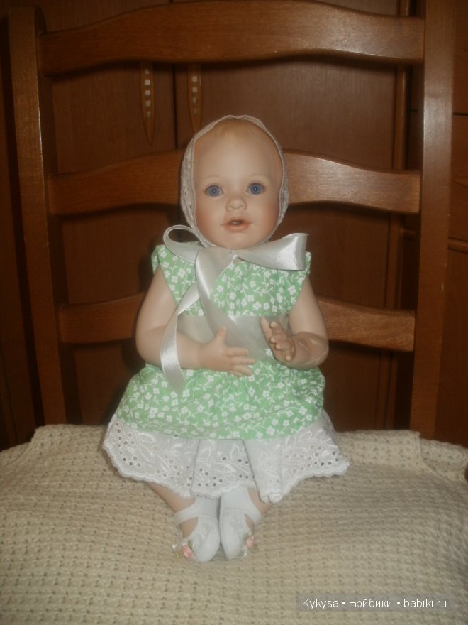 Новый образ для фарфоровой куколки (фото 2)