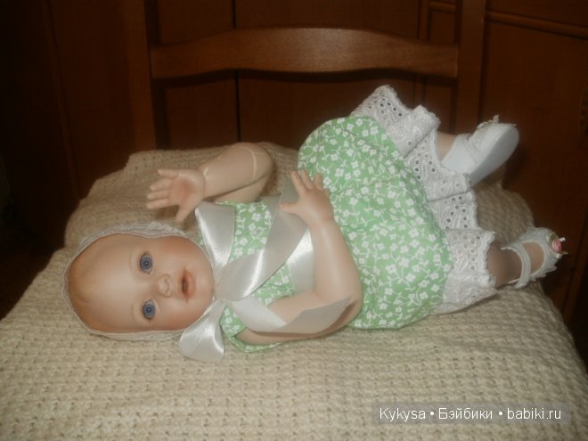 фарфоровая кукла