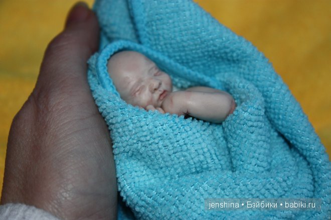 Здравствуй, Ливинг Долл. Мои первые авторские куколки из запекаемой пластики