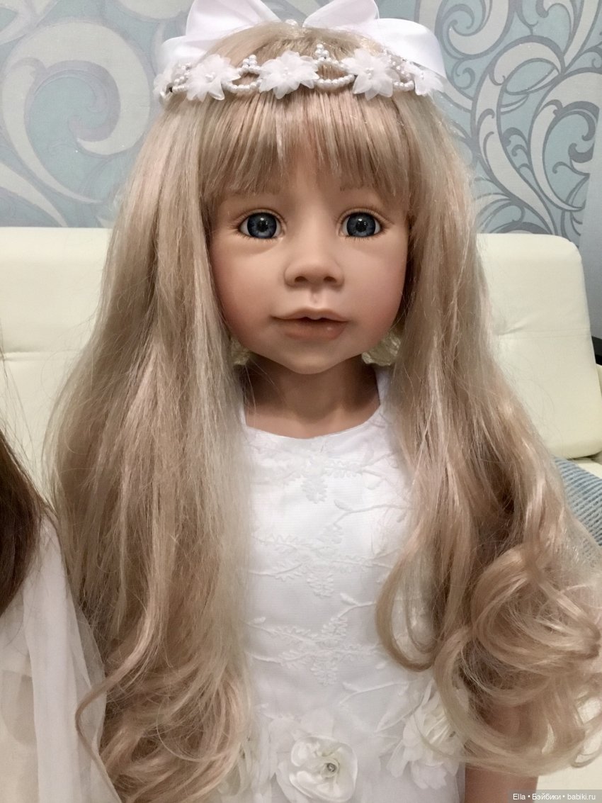 Сидим дома — Куклы Monika Levenig и Monika Peter