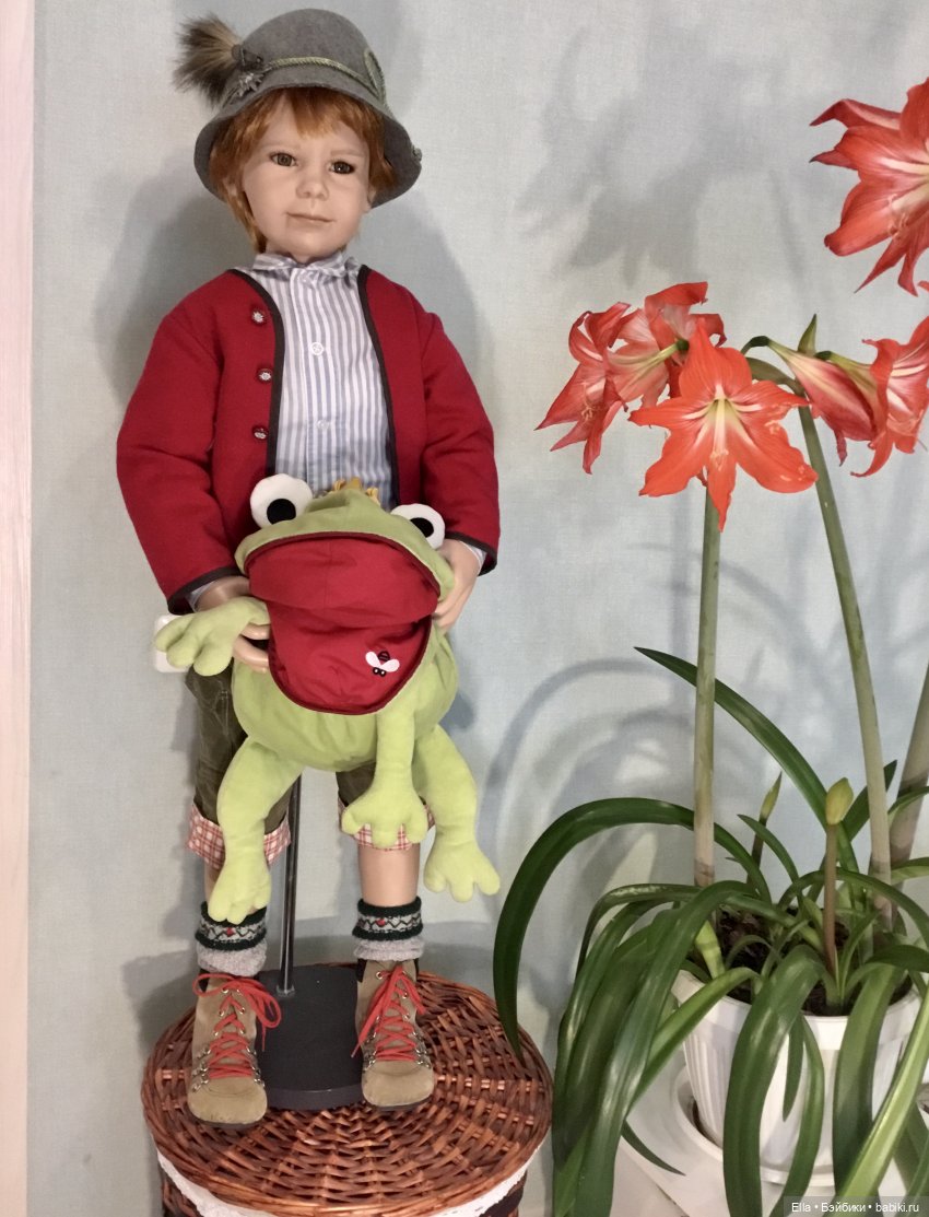 С Праздником 8 Марта | Бэйбики С Праздником 8 Марта — Куклы Monika Levenig и Monika Peter