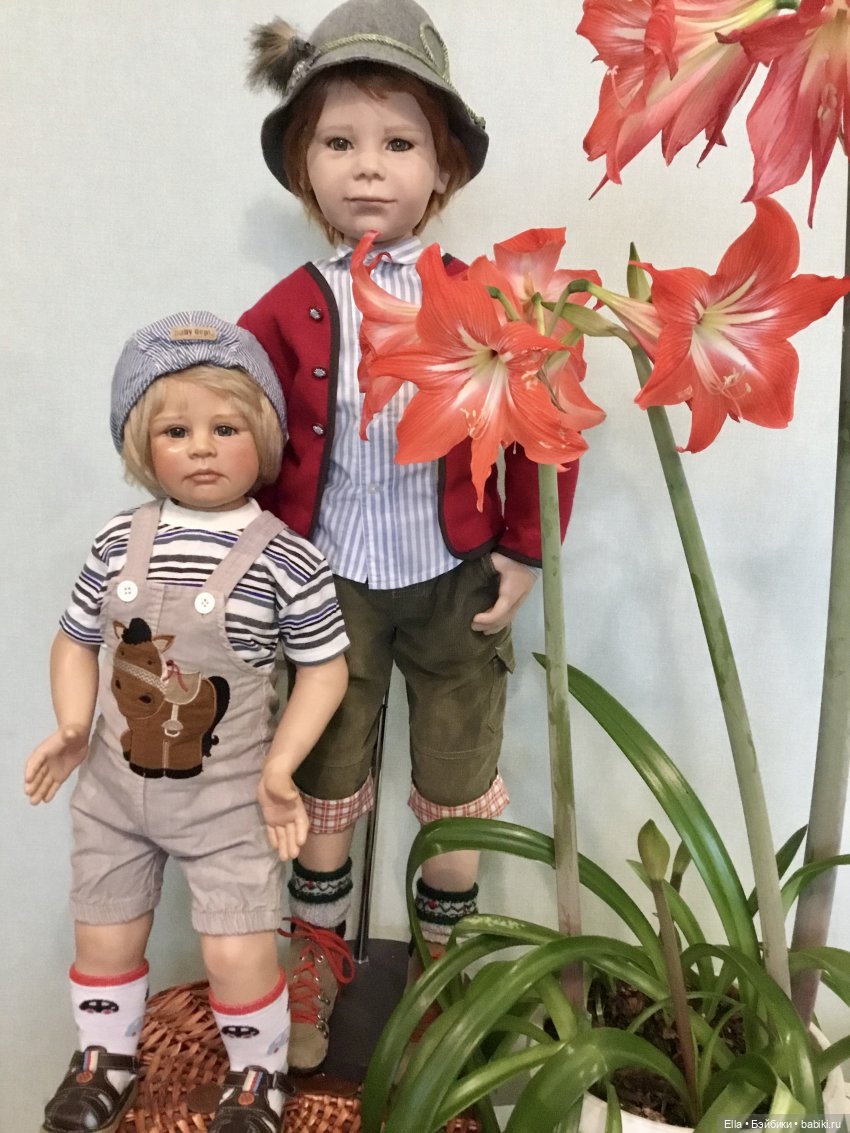 С Праздником 8 Марта | Бэйбики С Праздником 8 Марта — Куклы Monika Levenig и Monika Peter