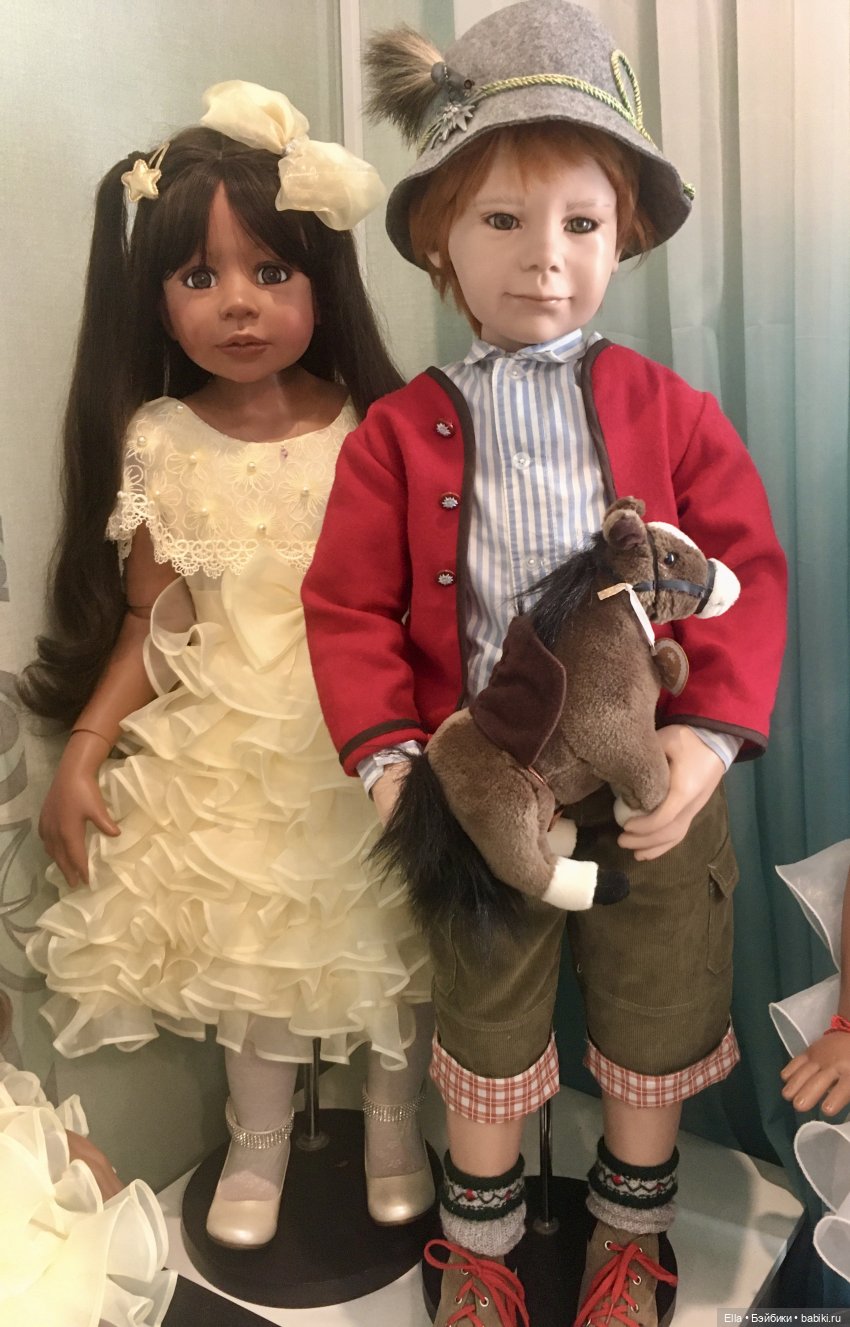 С Праздником 8 Марта | Бэйбики С Праздником 8 Марта — Куклы Monika Levenig и Monika Peter