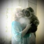 Мишка тедди готовится в дорогу