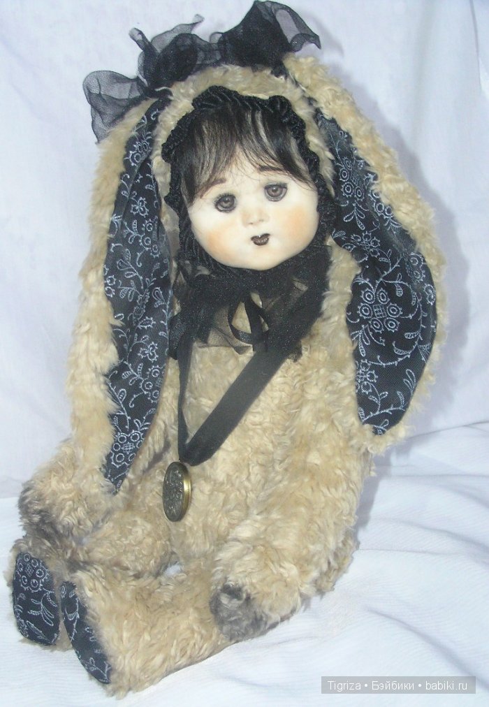 Черные краски войны... Моя фантазия на тему появления тедди долл