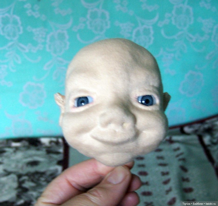Шьем вместе. Текстильного младенца. Часть 7. Вживление волос (фото 3)