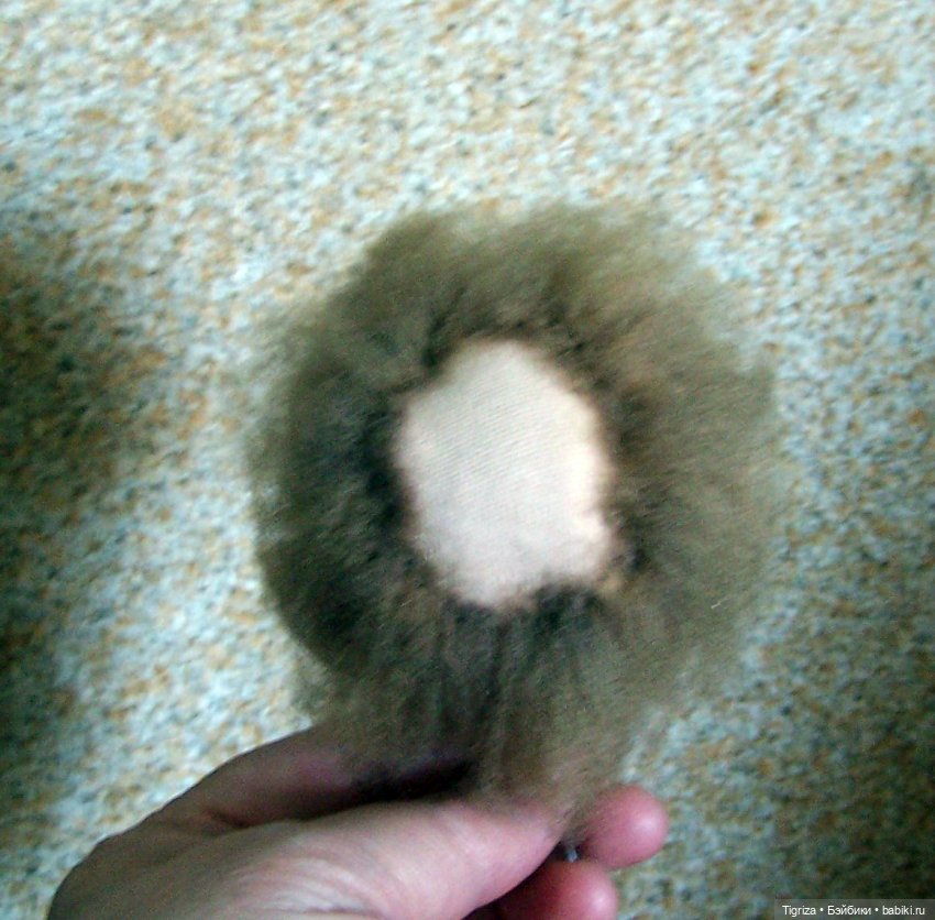 Шьем вместе. Текстильного младенца. Часть 7. Вживление волос (фото 10)