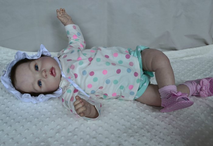 Куклы реборн Хлоя и Шарлота