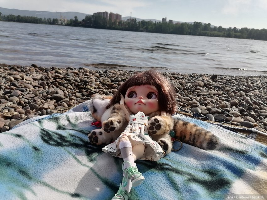 Девочка и тигры — Авторские игрушки из разных материалов: синельная проволока (фото 5)