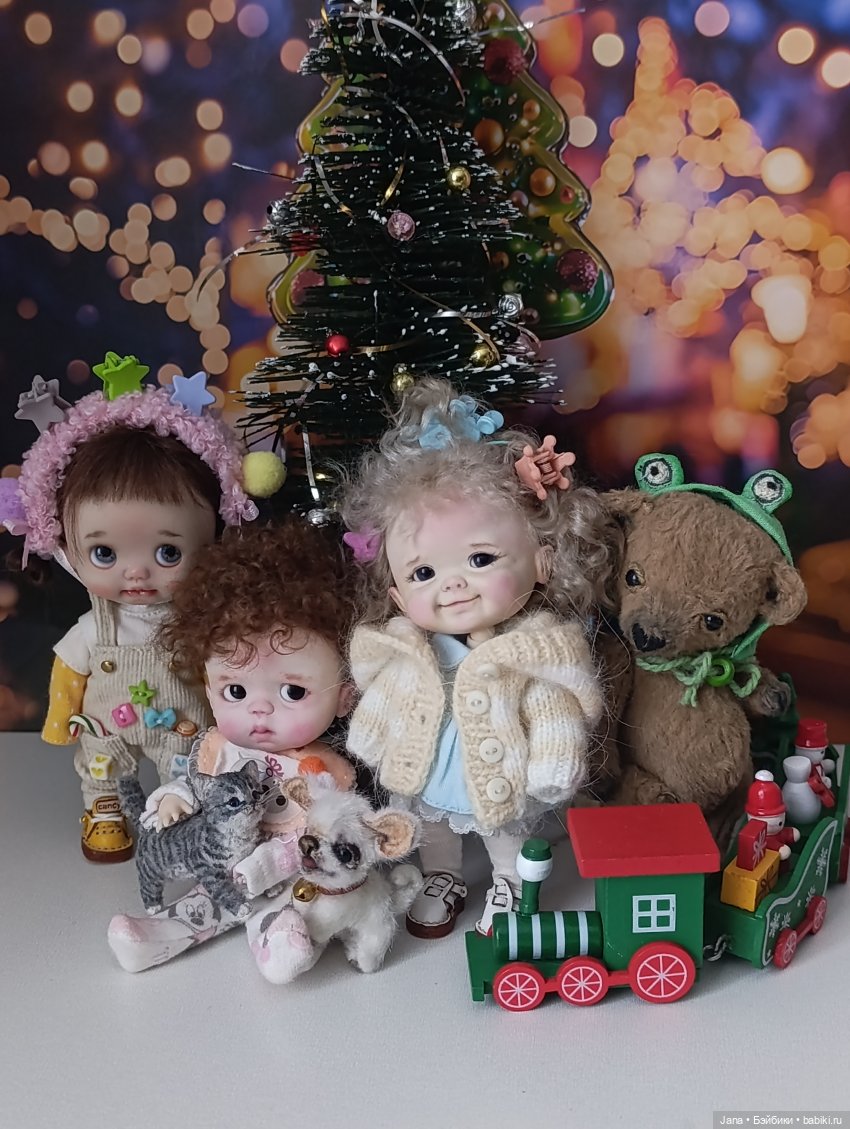 Малышня у Ёлки | Бэйбики Малышня у Ёлки — Новый год и Рождество: праздничные фото кукол (фото 8)