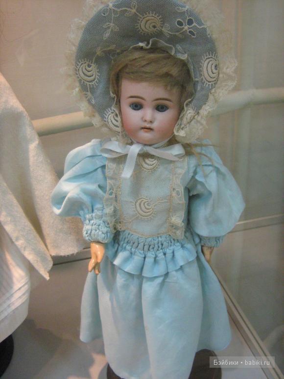 Выставка кукол коллекции Юлии Вишневской