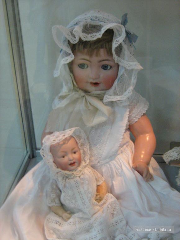Выставка кукол коллекции Юлии Вишневской
