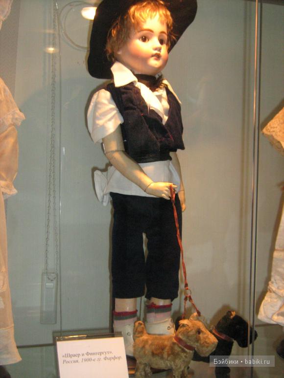 Выставка кукол коллекции Юлии Вишневской