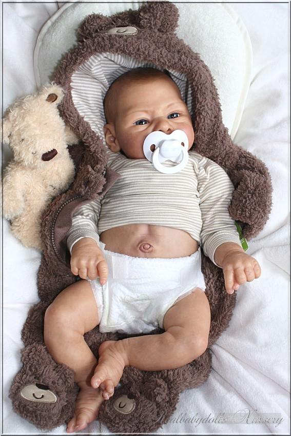 The Yelina kit by Elisa Marx