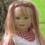 Gretchen от Annette Himstedt и её любимый питомец