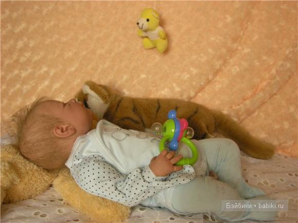 долго сидеть нельзя, мы еще маленькие долго сидеть нельзя, мы еще маленькие
