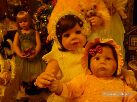 Викуля со своей подружкой Линхен