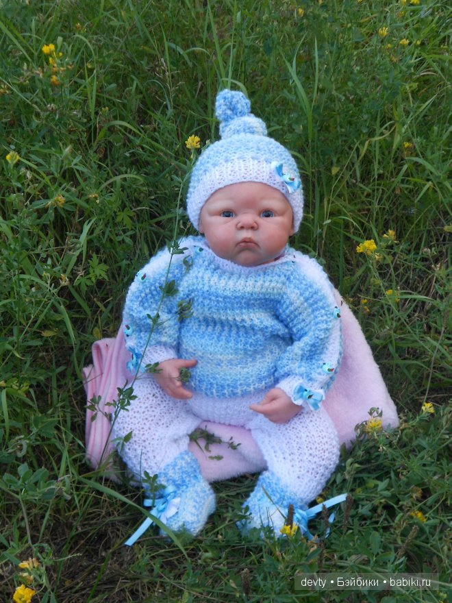 Что-то стало холодать... Не пора ли повязать