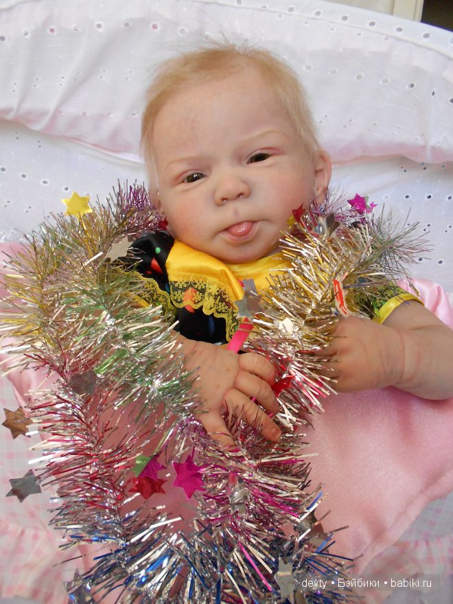 Моя новенькая Катя и ее наряд