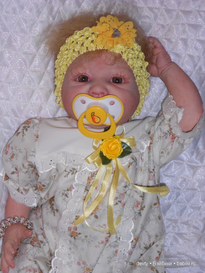 Нарядов много не бывает...одеваю своих реборняток :) | Бэйбики Нарядов много не бывает...одеваю своих реборняток :) (фото 9)
