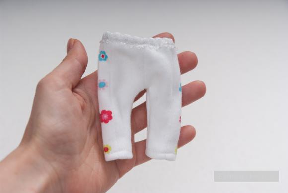 Одёжки для моей крошки. Продолжаю ждать и шить (фото 7)