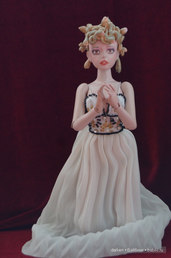 Медуза горгона, авторская шарнирная кукла Светланы Кузнецовой