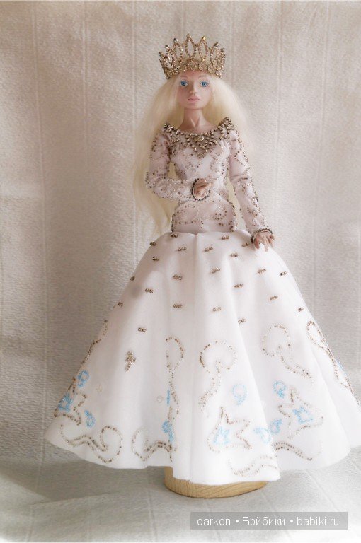 Зима. Авторская шарнирная кукла Светланы Кузнецовой (фото 3)