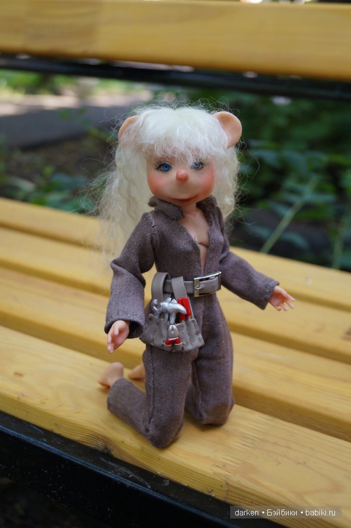 Мышка. Возможно Гайка. Шарнирная кукла (фото 3)