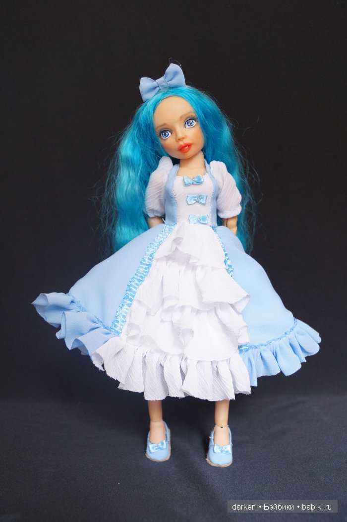 Мальвина. Шарнирная авторская кукла Светланы Кузнецовой